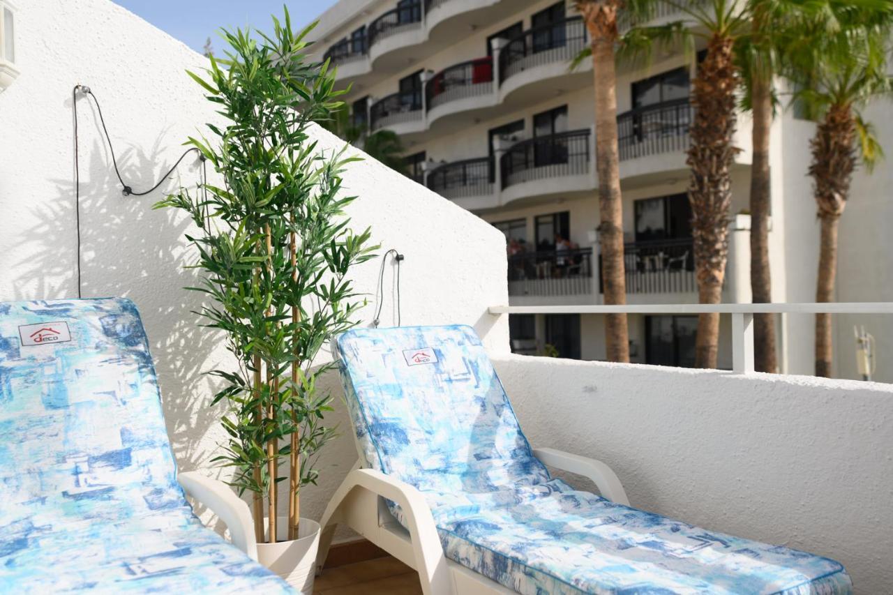 Adults Only Sunny Quiet In Center Of Americas Apartment